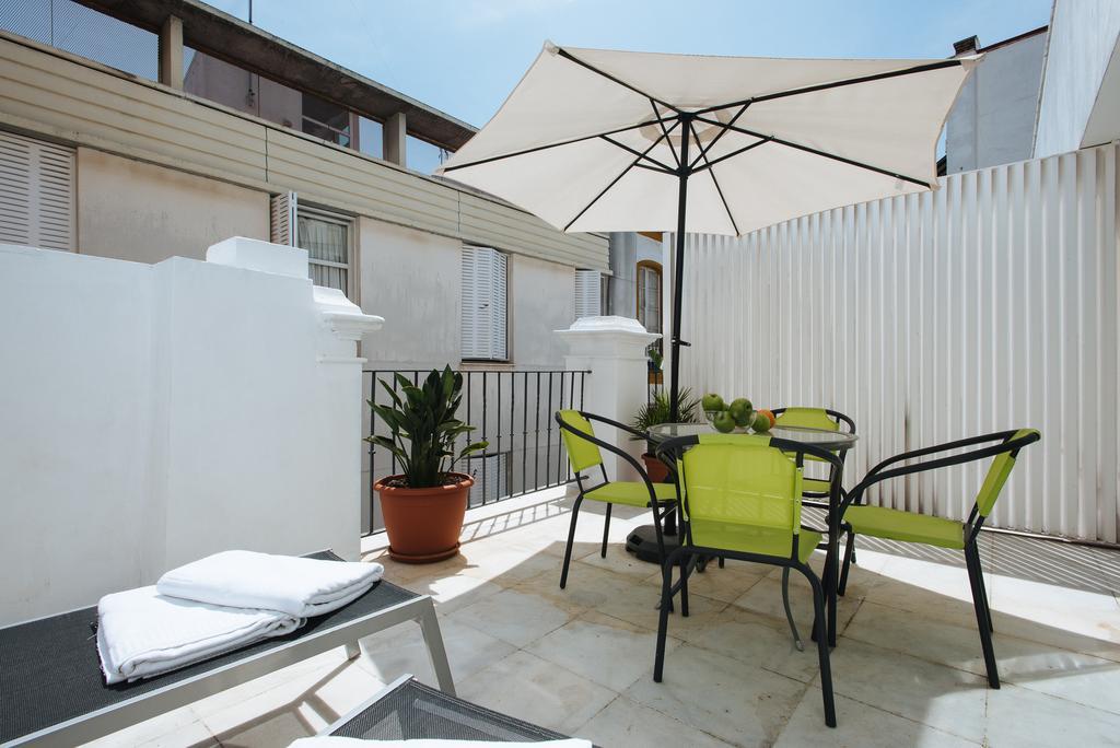 Singular Virgenes Apartment Seville Exterior photo