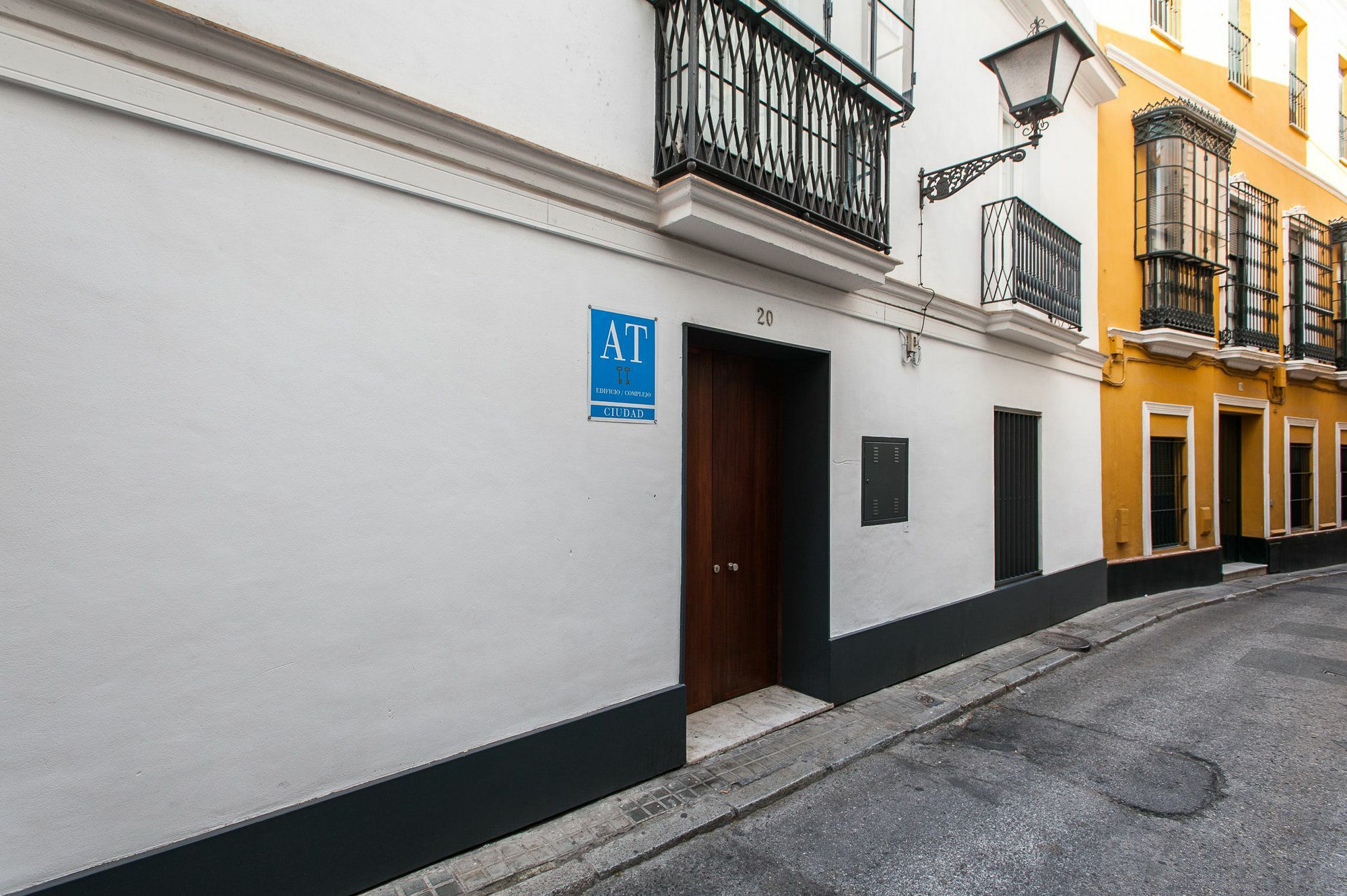 Singular Virgenes Apartment Seville Exterior photo