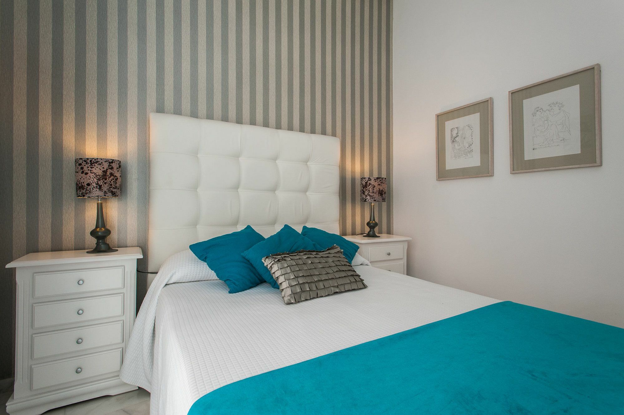 Singular Virgenes Apartment Seville Exterior photo